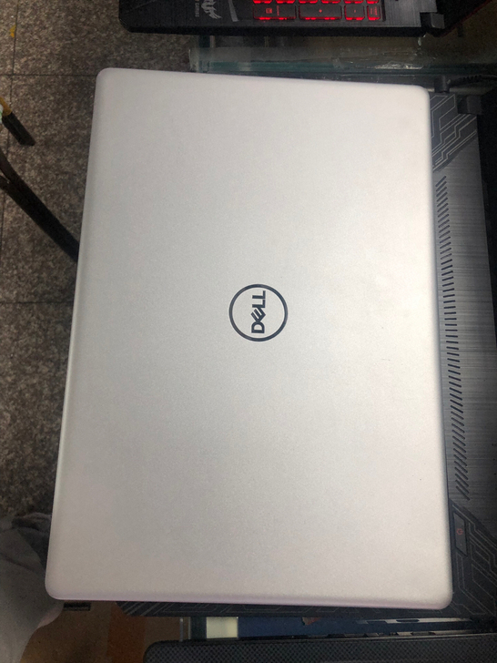 戴尔5593银色超极本保修到2022年6月