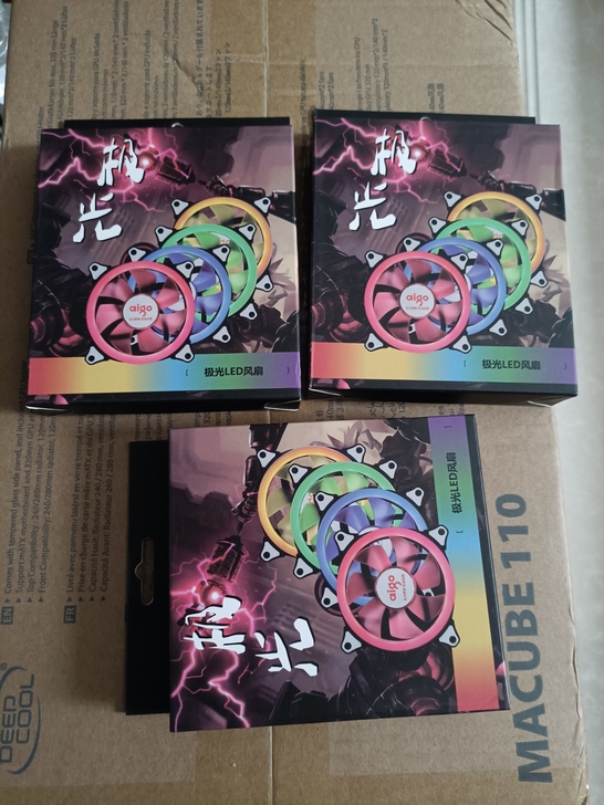 爱国者极光12cm机箱风扇 4种颜色 需...