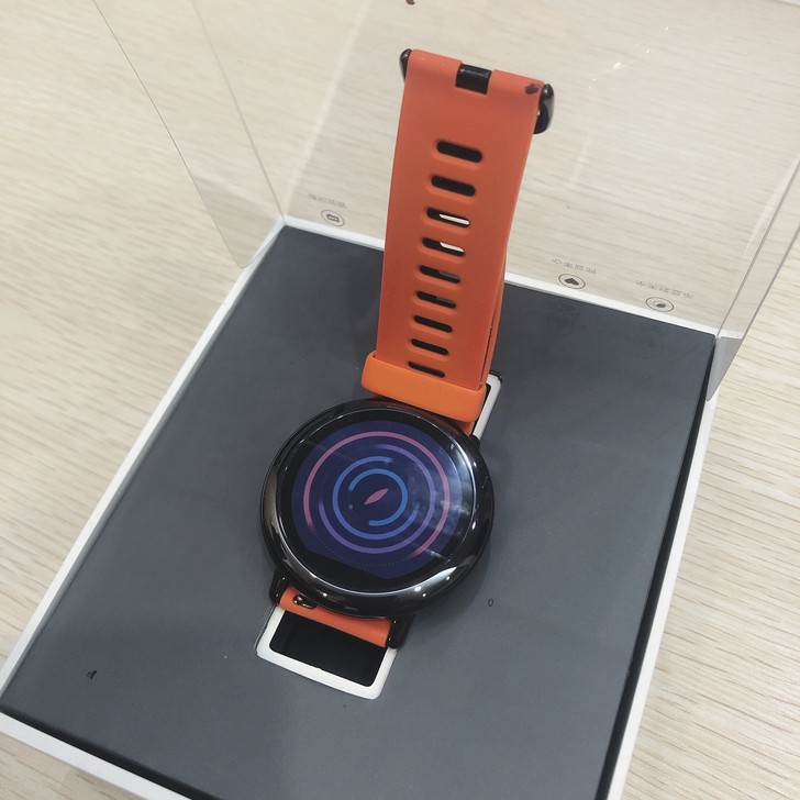 华米运动手表1,小米官网购买,功能一切正常...