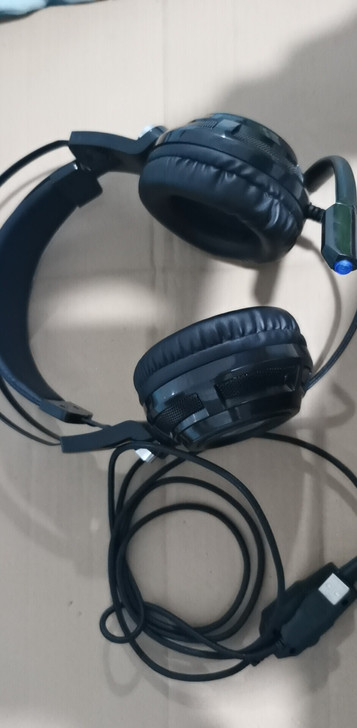 惠普耳机成色如新没怎么使用