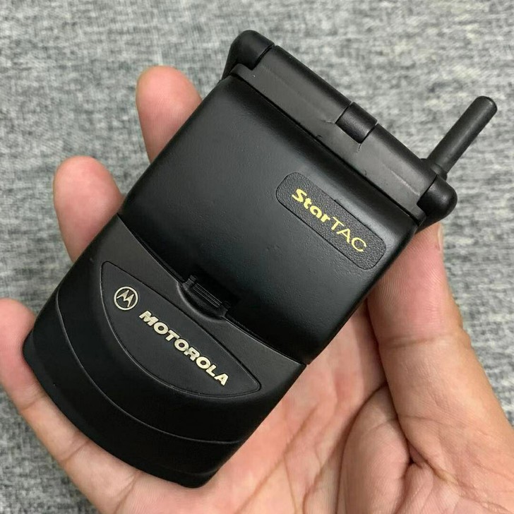 摩托罗拉掌中宝338c经典怀旧老式翻盖大哥...