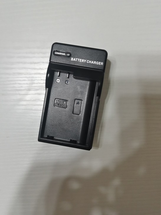 尼康d850，相机已卖，剩下快充