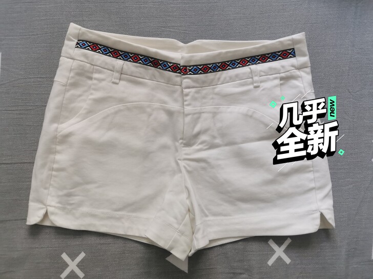 夏季白色休闲高腰短裤 热裤女S码