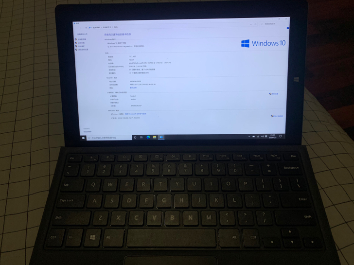 台电X3 plus九成新,轻微使用痕迹。1...