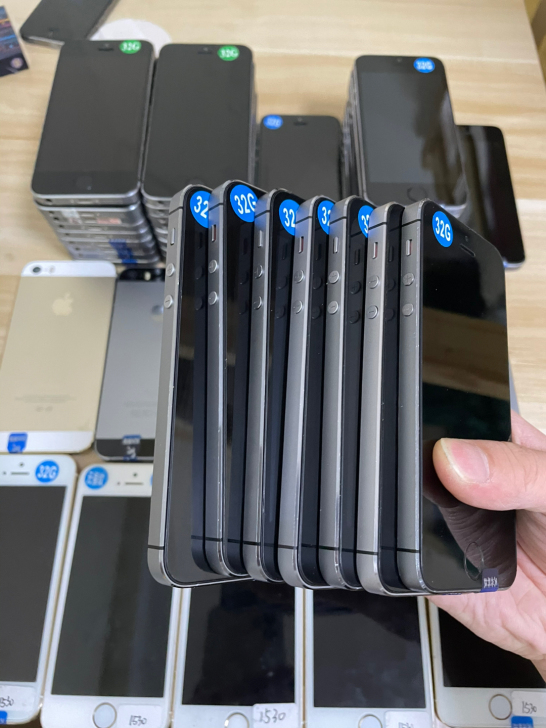 苹果5s二手iPhone5s手机无锁双4G...