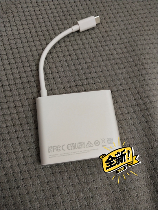 闲置一个华为笔记本扩展坞，本来接投影的也没...