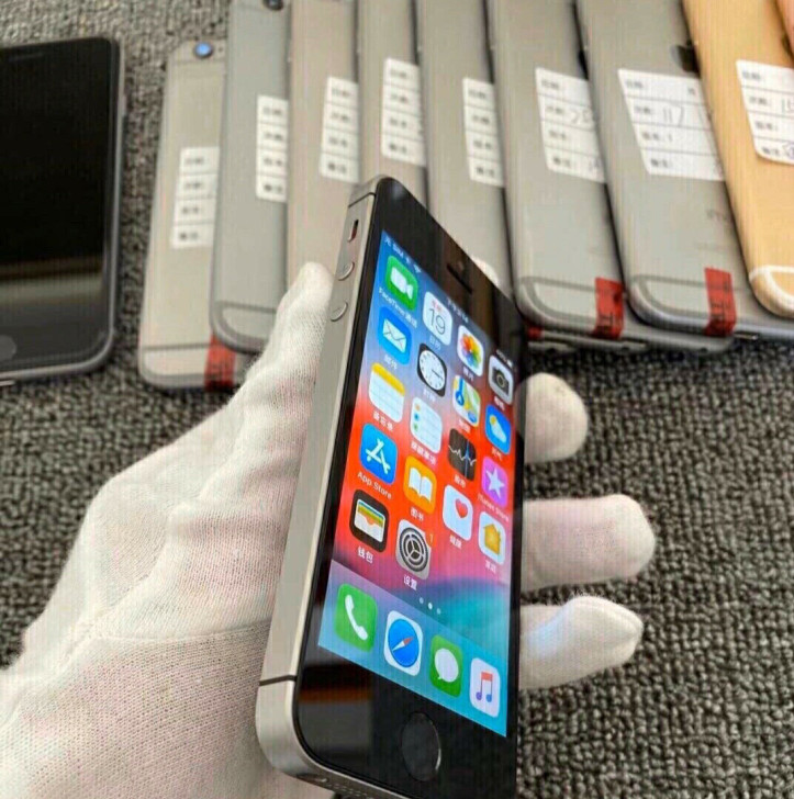 苹果se原屏工作机，游戏机，保证屏幕原装和...