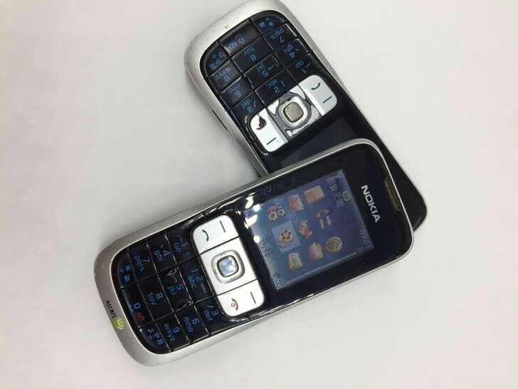 诺基亚2630小直板机
