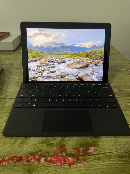 微软Surface go  8+128G固...