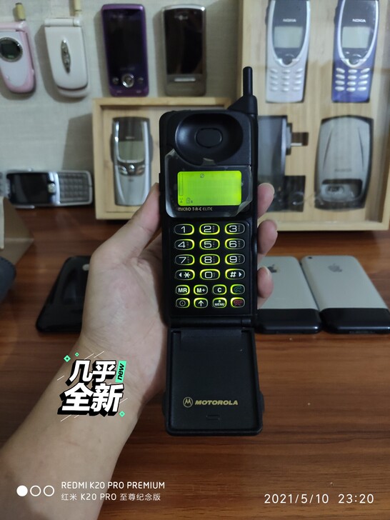 摩托罗拉166，库存机成色新。