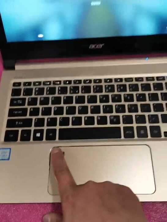 出一台宏碁acer的超级薄本不到1厘米厚，...