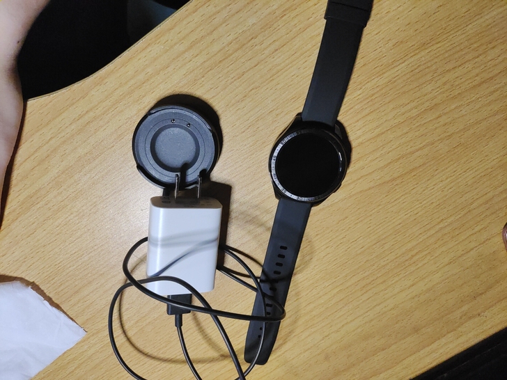 vivo  watch  46mm，黑色的...