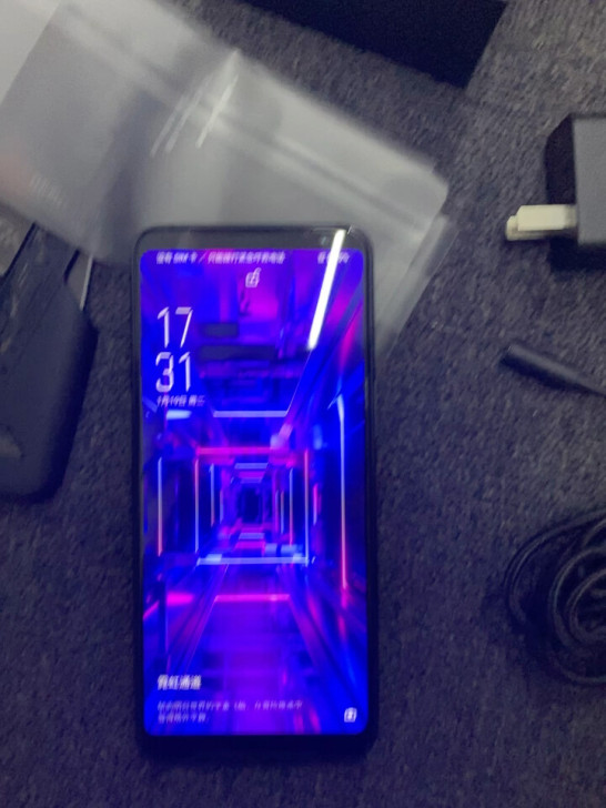 ROG游戏手机3 12+128G手机