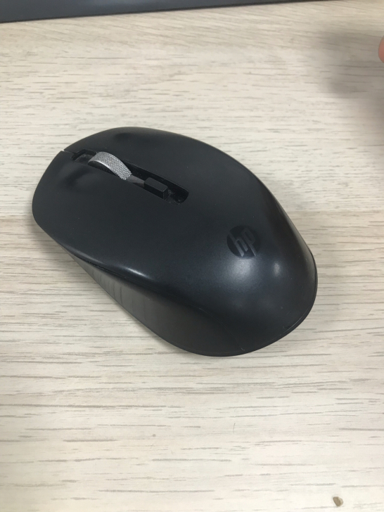 惠普HP无线鼠标，型号是S1000，自用的...