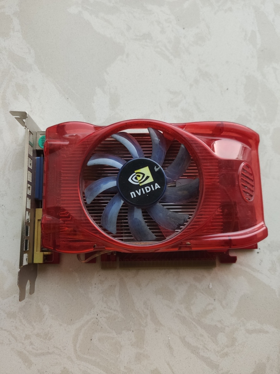 NVIDIA显卡9800GT  1024M...