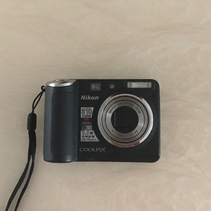 尼康p50
