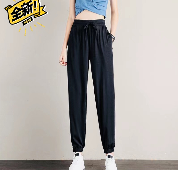 【全新】冰丝女裤2021新款运动裤宽松夏季...