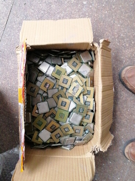 10公斤775针平脚台式CPU，触点式CP...