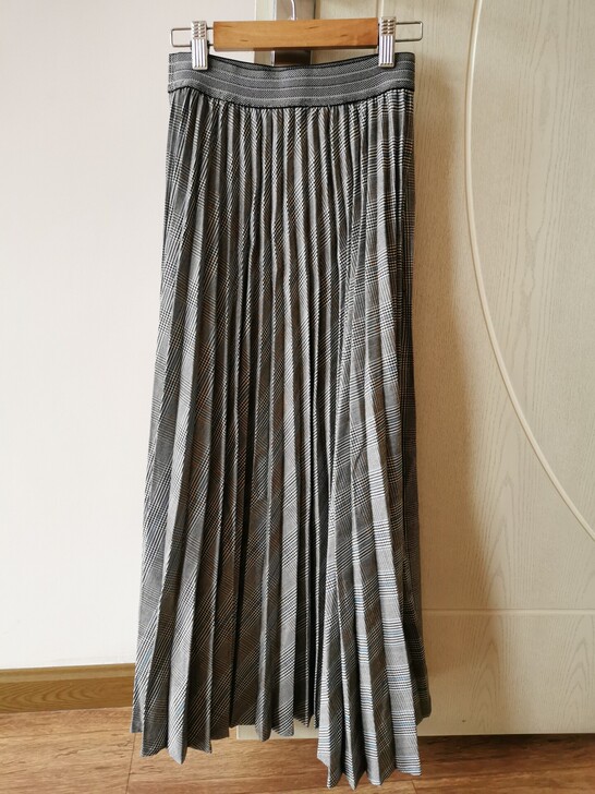 全新 格纹百褶裙 均码