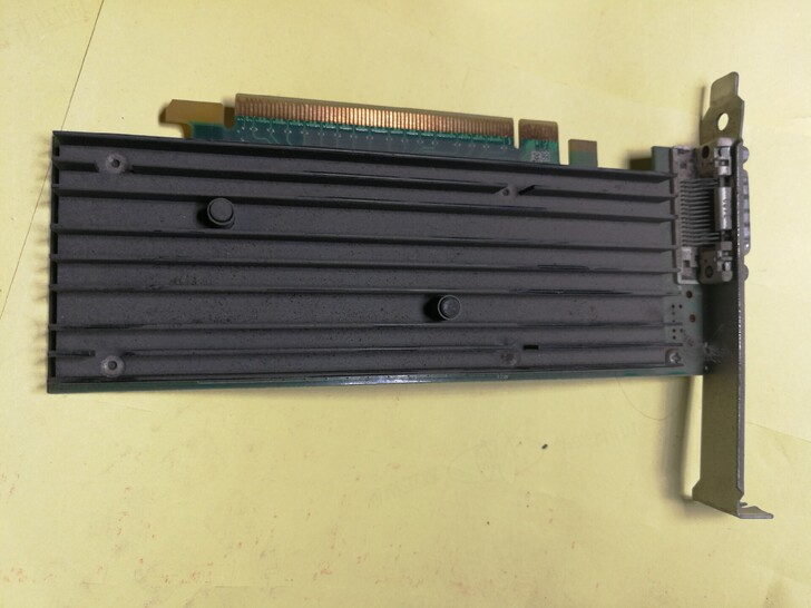 ATI102显卡，dell电脑拆机，两个4...