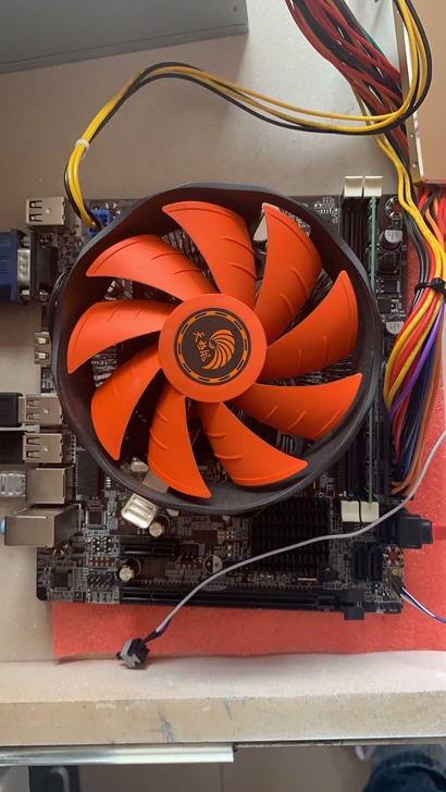 出地下城脱坑电脑896台g1610。4g内...