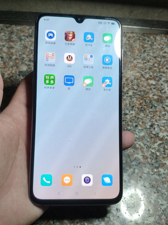 小米9纯原装内存8+128有指纹 成色如图...