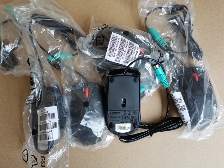 全新未拆封原装联想扬天电脑ps/2圆口有线...