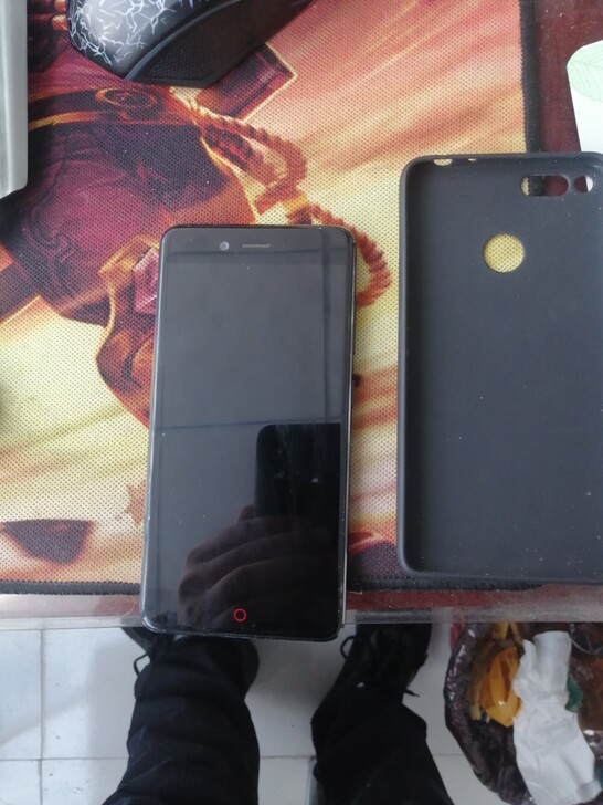 努比亚Z17 mini