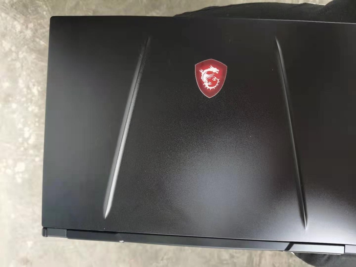 微星GP65新款笔记本电脑。英特尔I7-1...