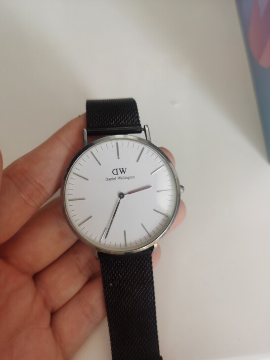 正品DW手表1折包邮随缘出