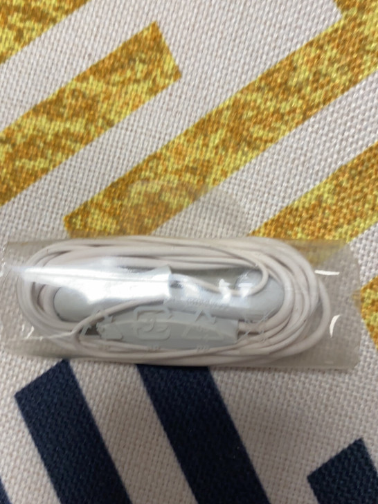 三星手机耳机全新未使用