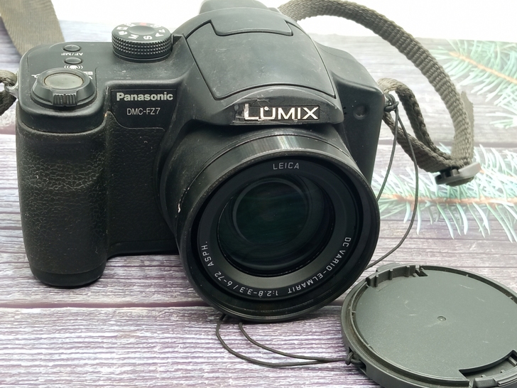 LUMIX松下DMC-FZ7长焦数码相机徕...