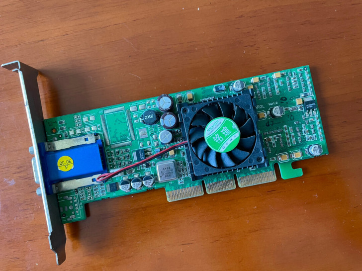 MAXSUN 铭瑄ATi9100AGP显卡