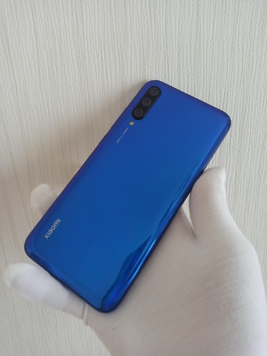 小米cc9e  4+64G   骁龙665...