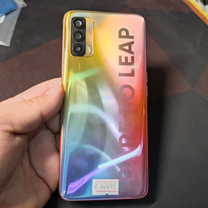 5G手机，Realme V15  5G  ...