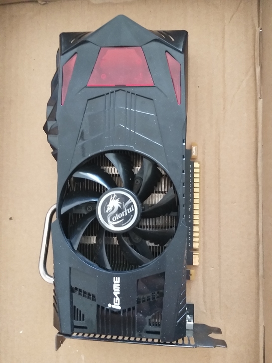 七彩虹GTS450显卡坏