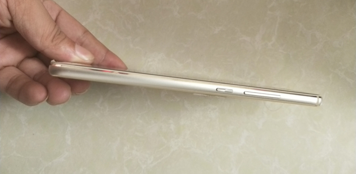 华为麦芒5,4+64,9成新,功能完好。运...