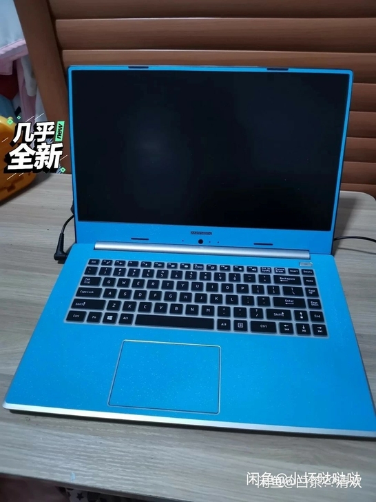 麦本本二,8g运行,跑分十万多,打lol那...