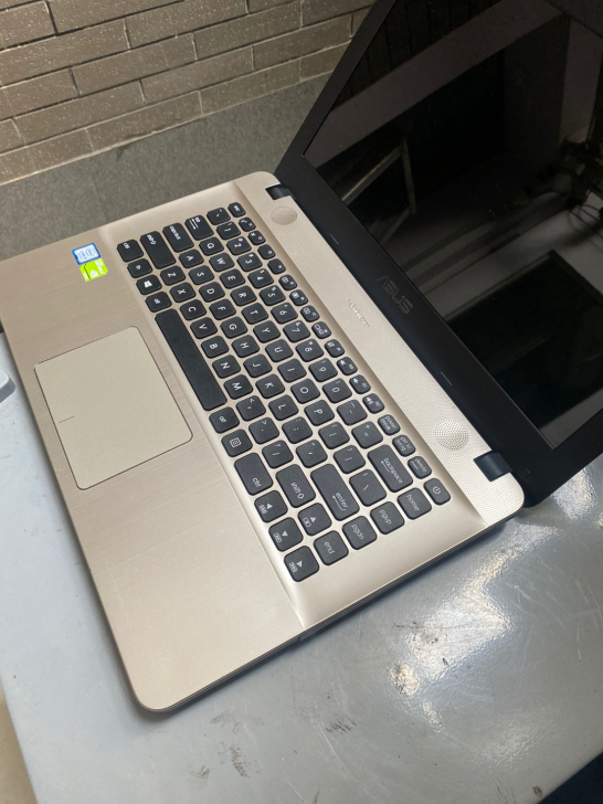 华硕i5 7200u笔记本