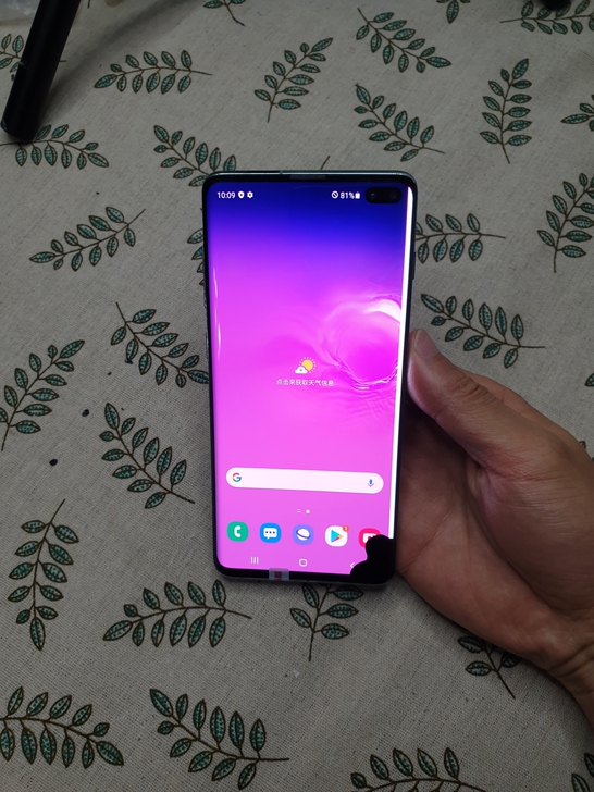 三星Galaxy s10+手机，骁龙855...
