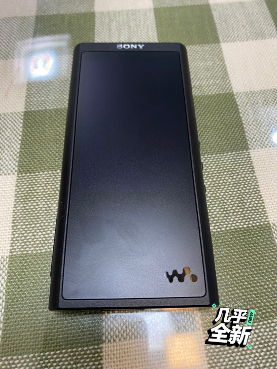 Sony/索尼 Z300A（小黑砖）