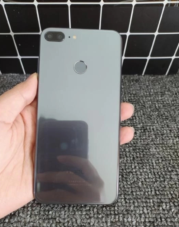 手机荣耀9青春版华为荣耀9青春版，3+32...