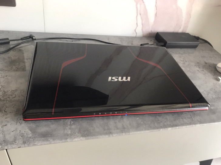 微星GE60，15.6寸屏幕，i7四代处理...