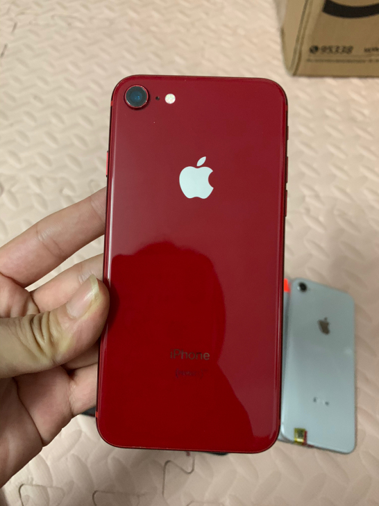 iPhone 8 64g 无锁原机 非卡贴...