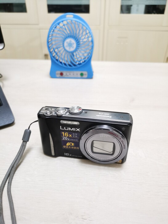 Panasonic松下DMC-ZS8GK数...
