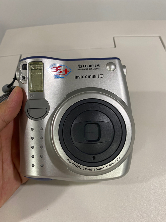 两台富士FUJIFILM拍立得mini10...