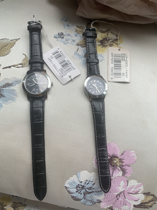 Casio库存，2只打包价，最少放了10年...