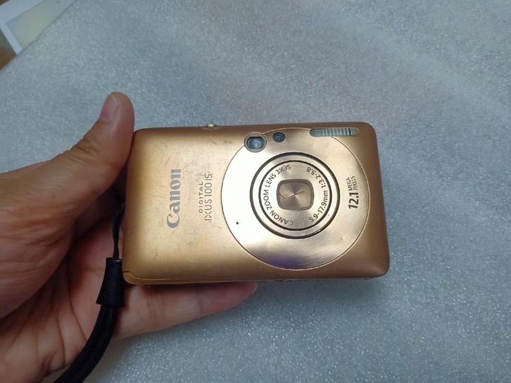 佳能 ixus 100is 数码相机