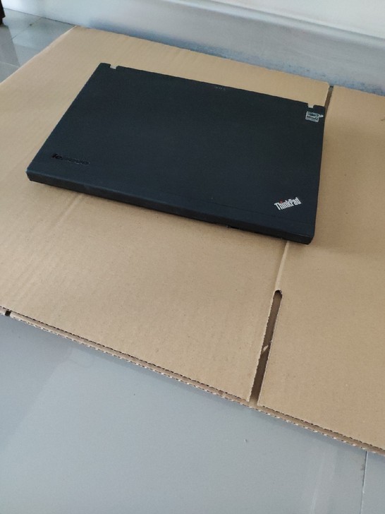 联想thinkpad笔记本电脑
