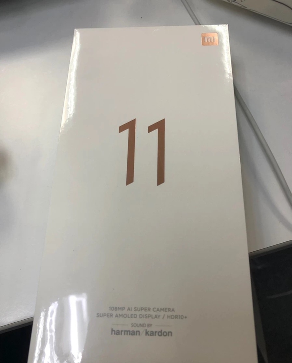 全新未拆封小米11 12+256 黑色，有...